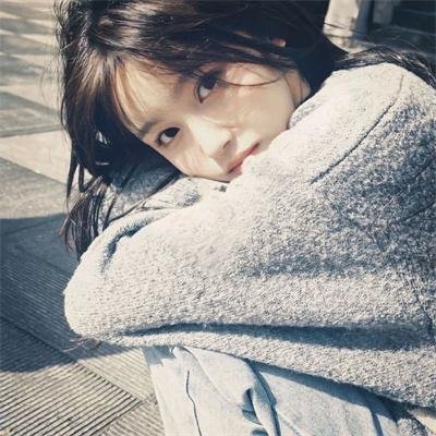 报告容先生你的小甜妻要亲你了